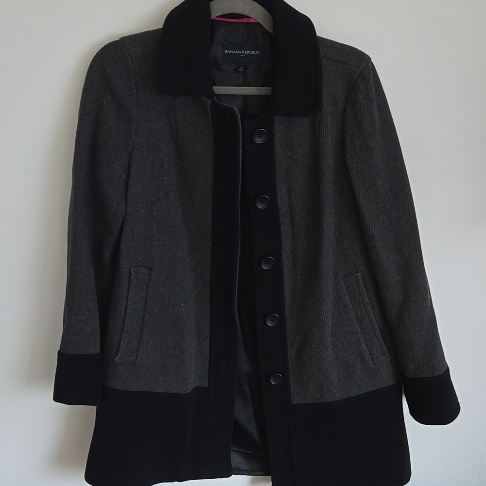 Banana Republic Wool Blend Coat Gray Black Contrast Collar XS
